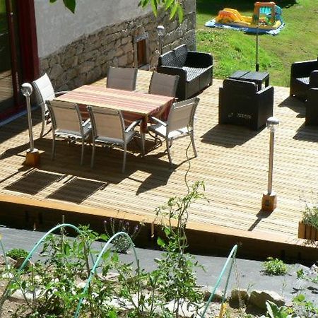 Au Vieux Four Bed & Breakfast Ambert Bagian luar foto